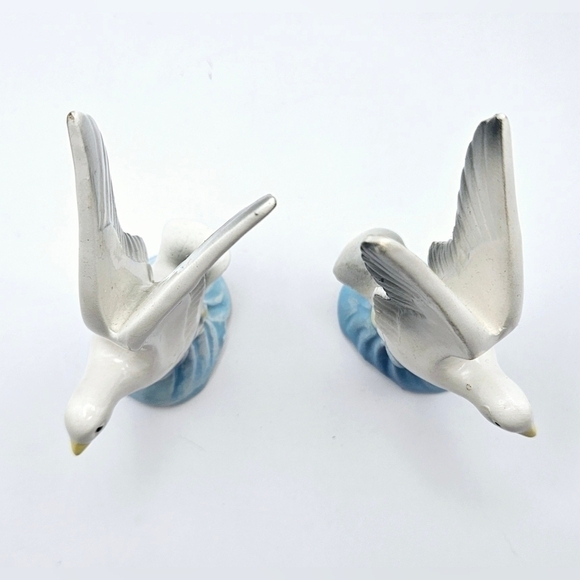Vintage Japan Seagull Salt & Pepper Shakers – Coastal Kitchen Decor - Picture 7 of 8